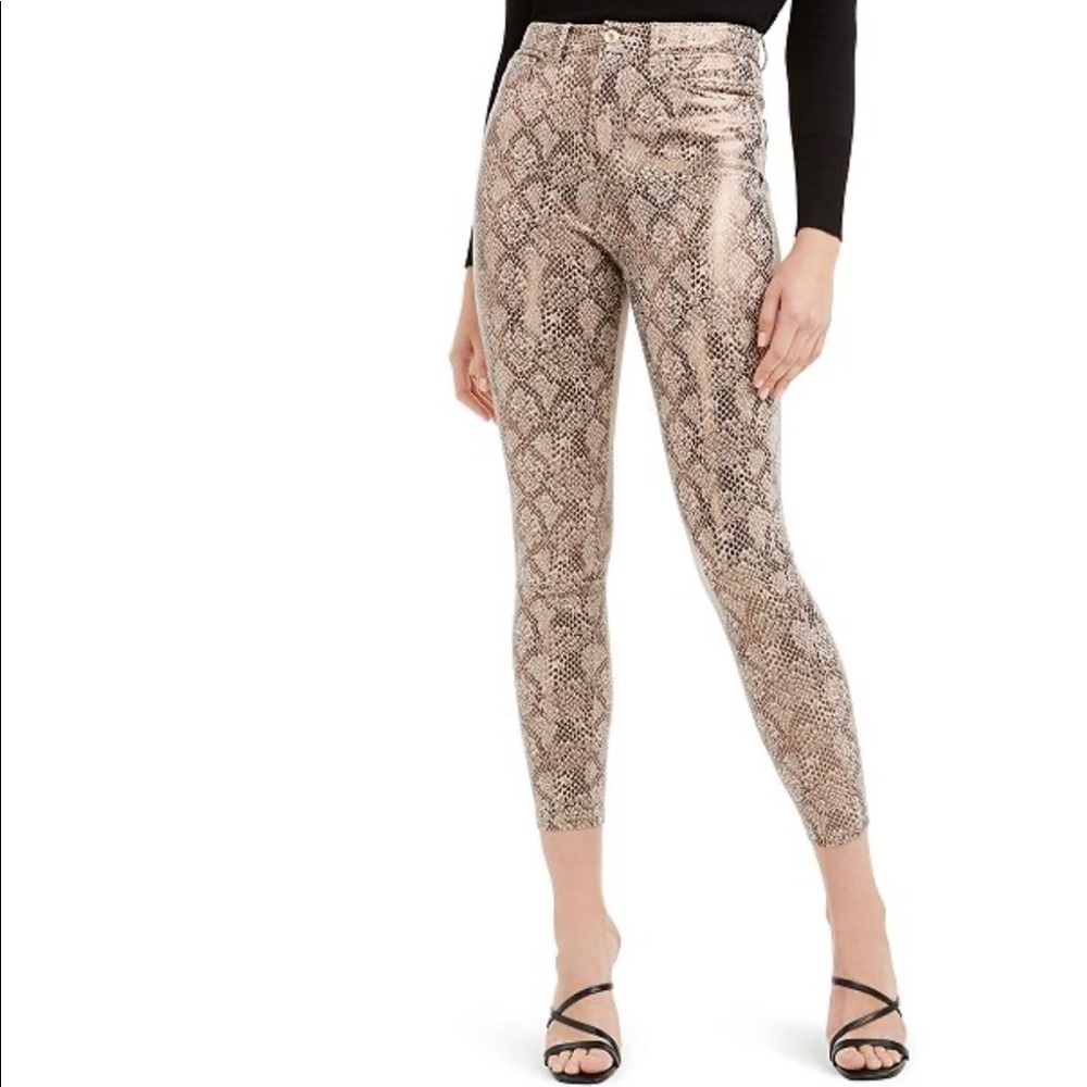 GUESS Barely There Poison Python Coated Pant. NWT